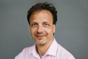 Portraitfoto von ComTeam Berater Johannes Kopf